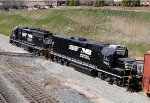 NS 3102 & 700 pass over the new crossing at Boylan Junction